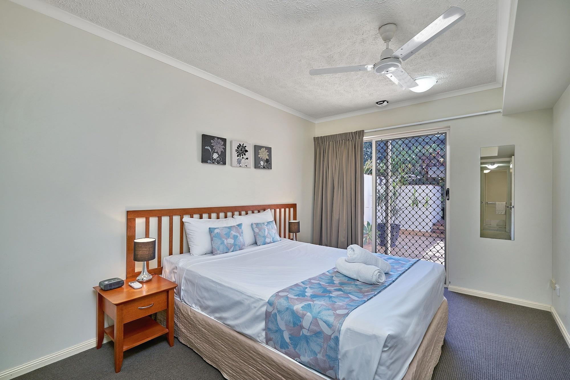 North Cove Waterfront Suites Cairns Buitenkant foto