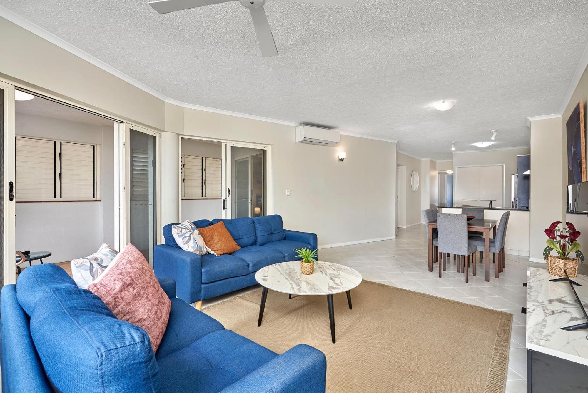 North Cove Waterfront Suites Cairns Buitenkant foto
